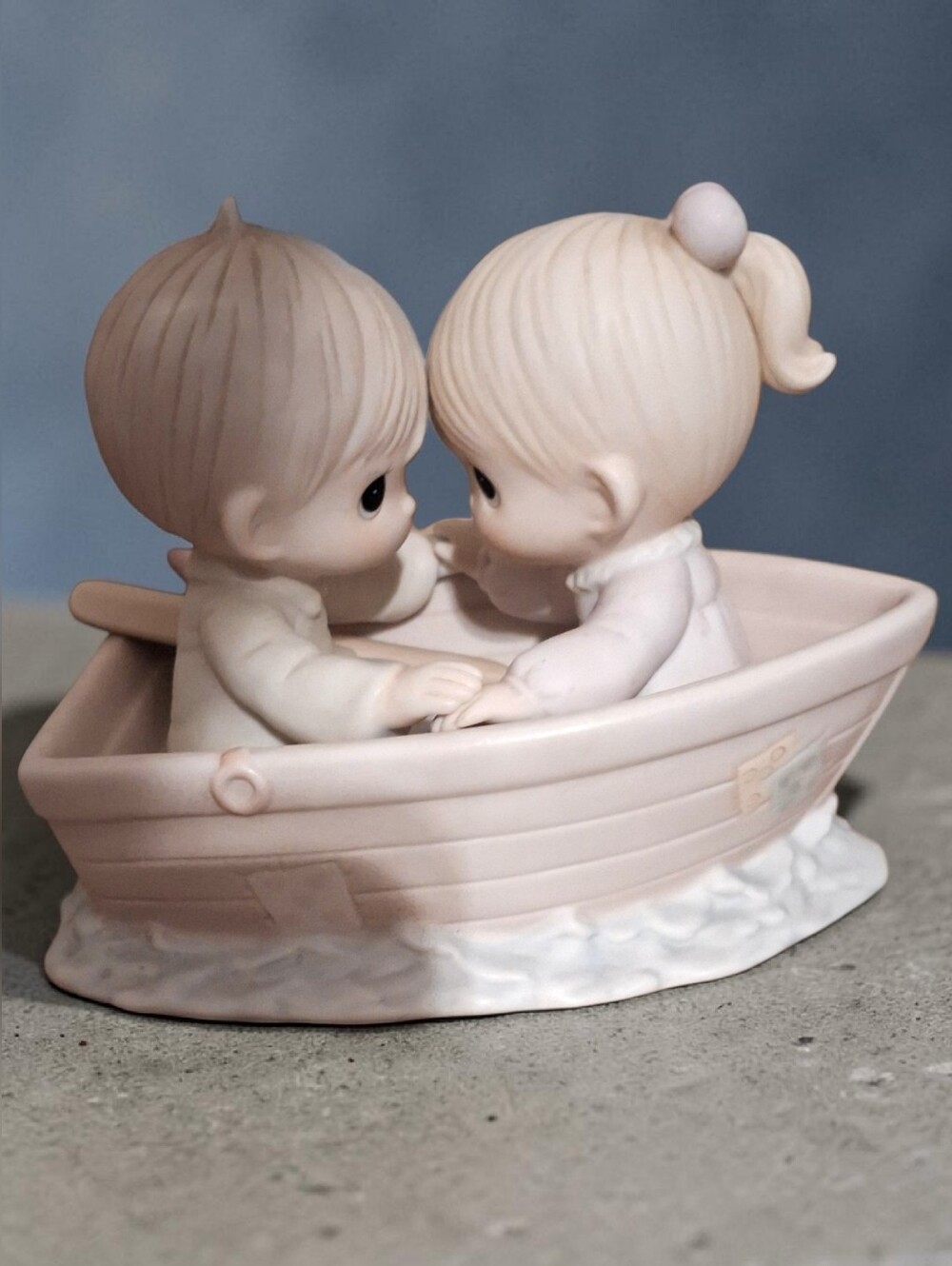 Vintage Precious Moments Figurine - Friends Never Drift Away-Retired!